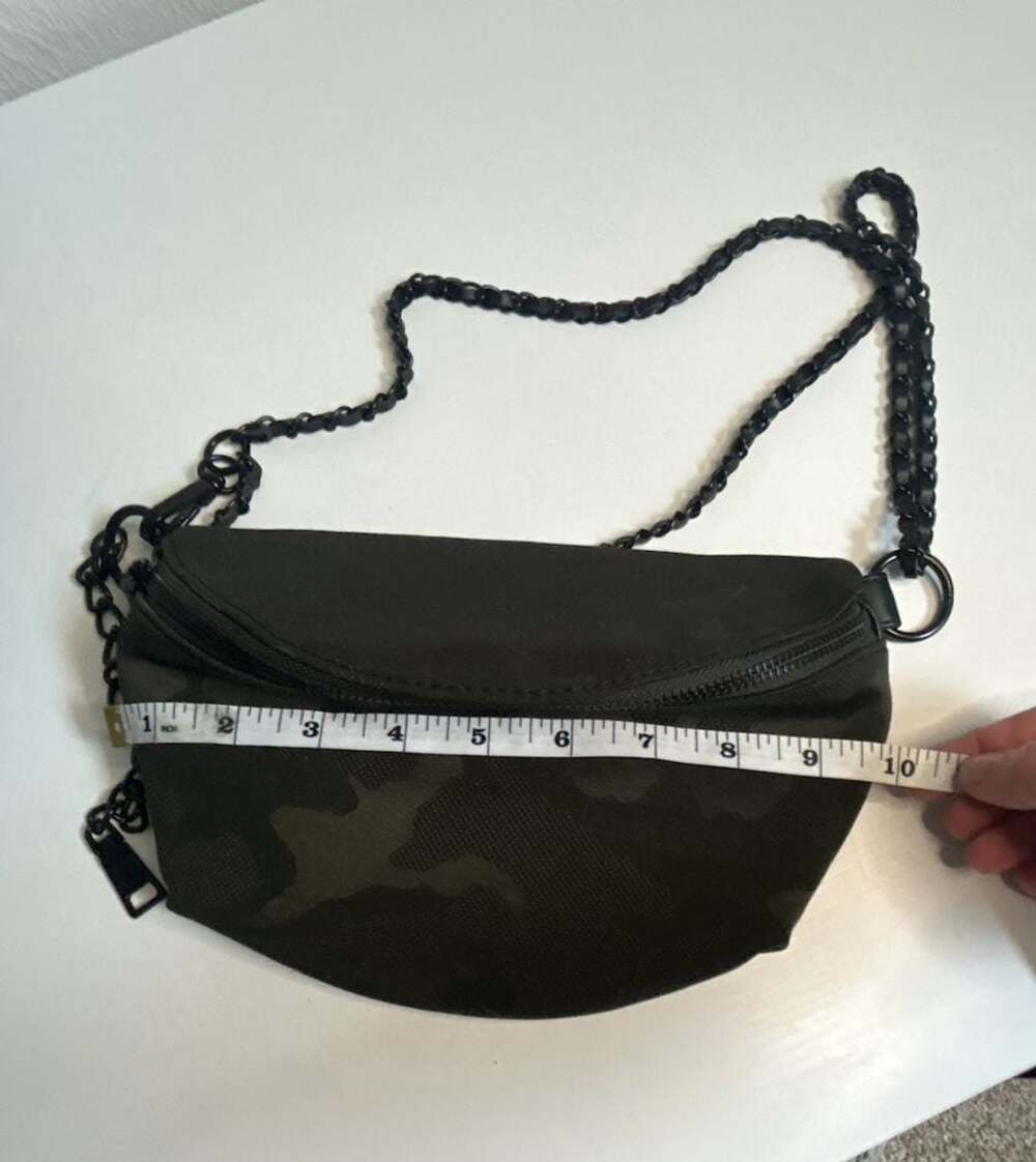 Steve Madden Camo Nylon Crossbody Sling Bag with Chain Strap - Picture 10 of 10